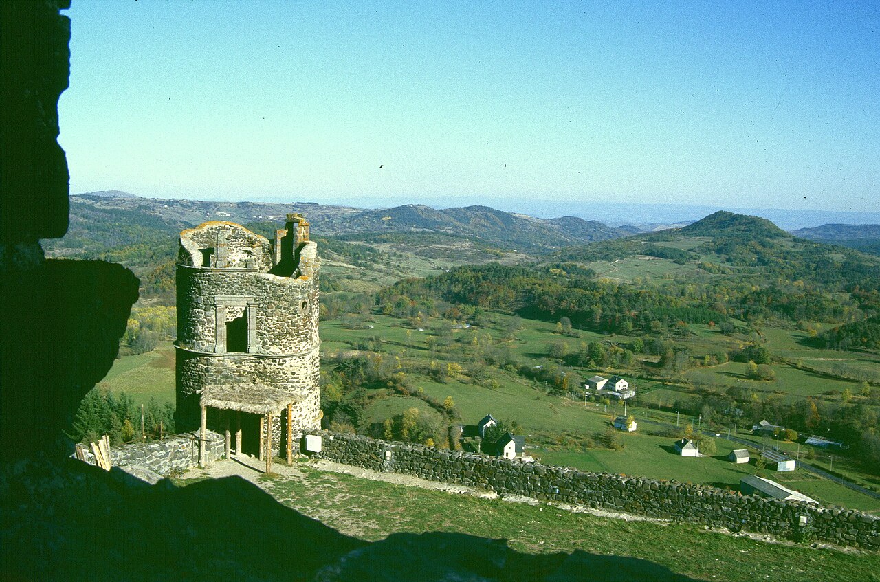 Château de Murol — photo 10